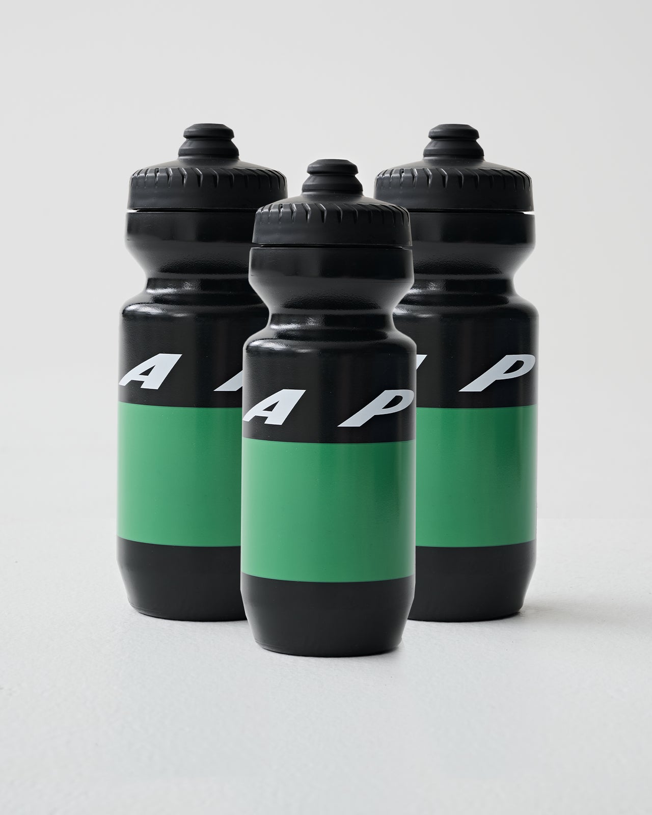 Level Bottle Black/Leaf