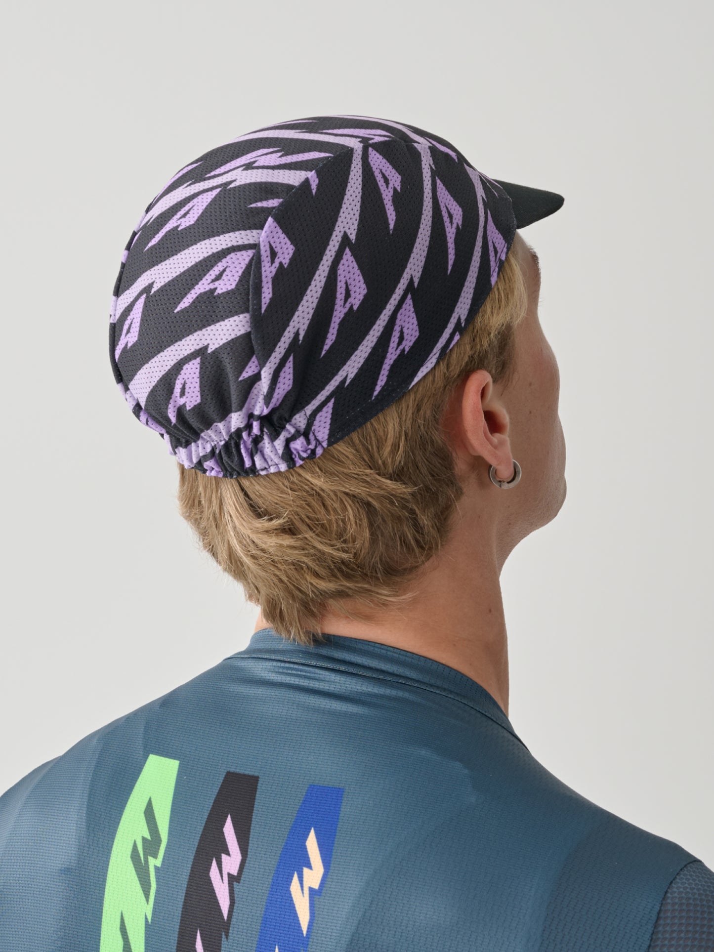 Evade X Cap Cherry Blossom Black