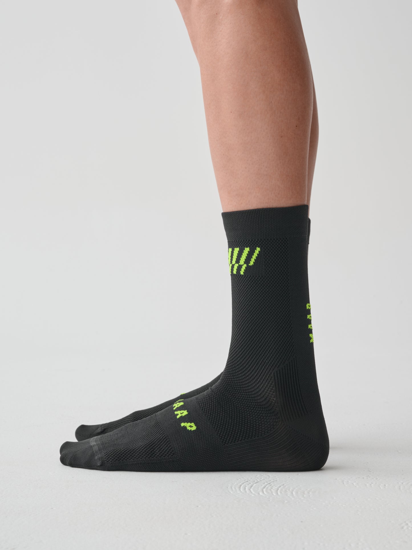 Aerate Sock Black