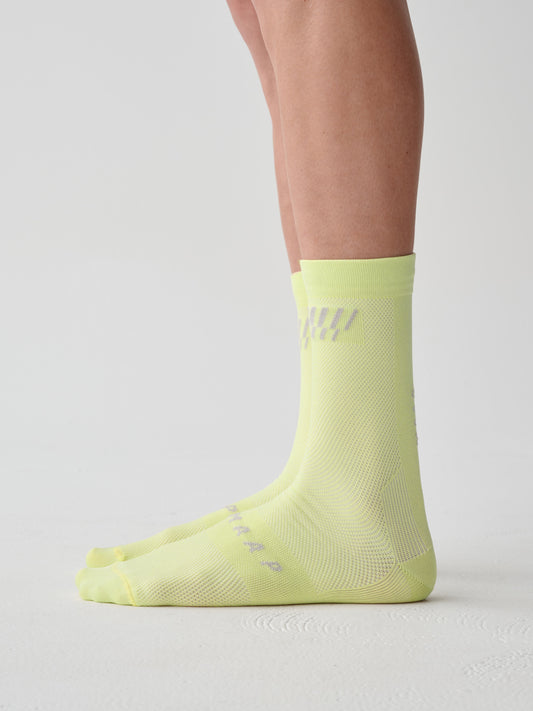 Aerate Sock Shadow Lime