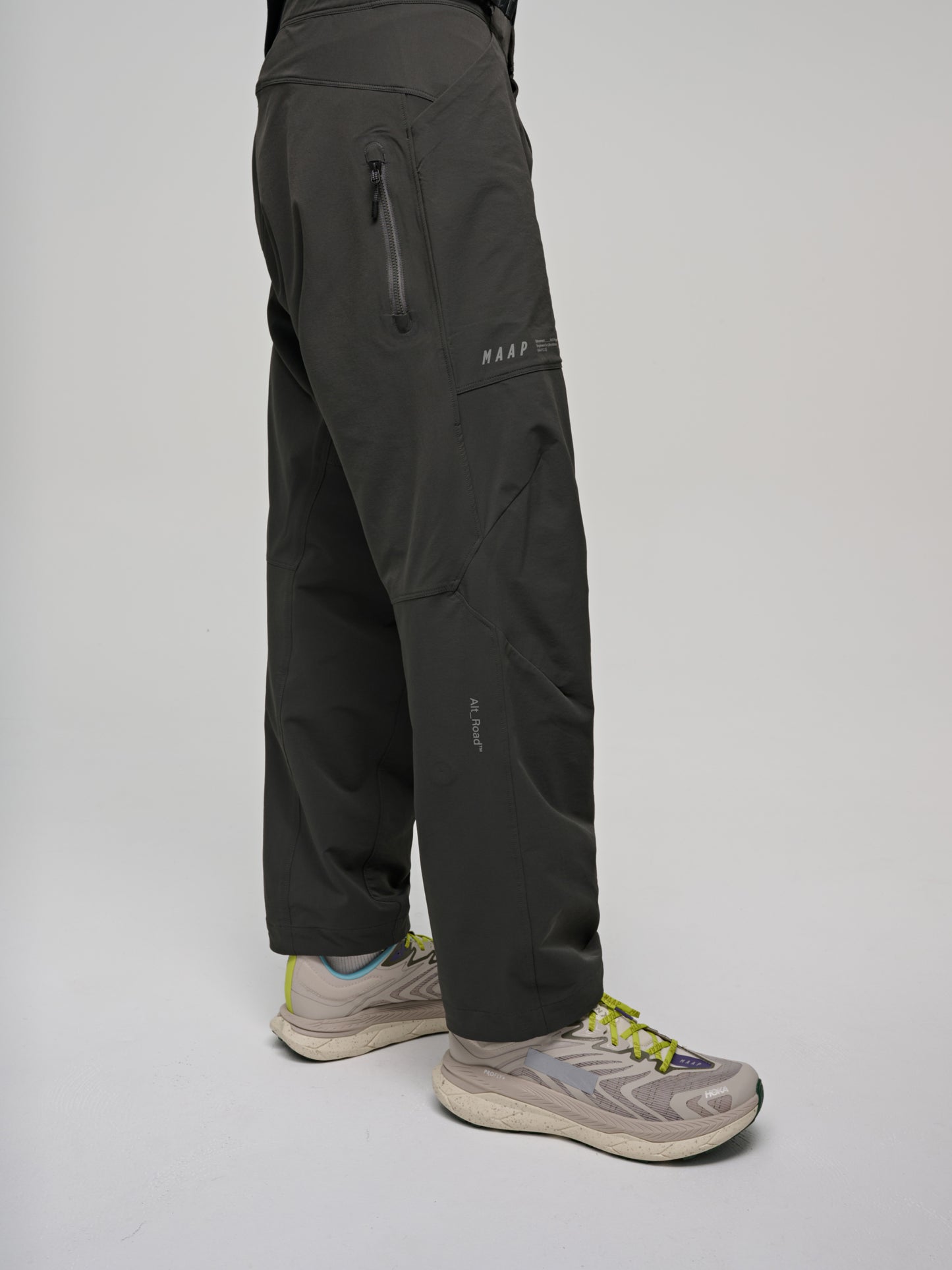 Alt_Road™ Pant Magnet