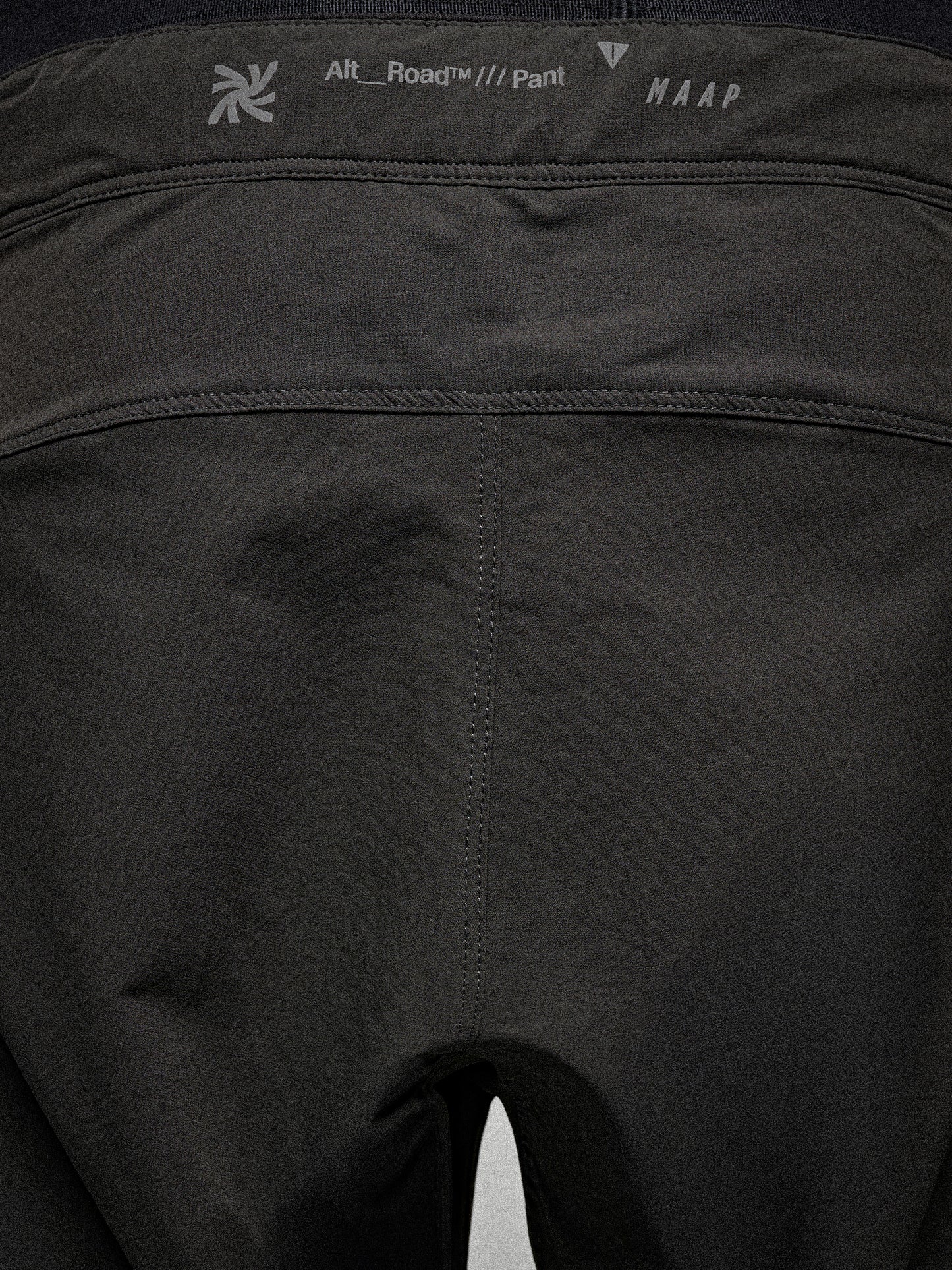 Alt_Road™ Pant Magnet