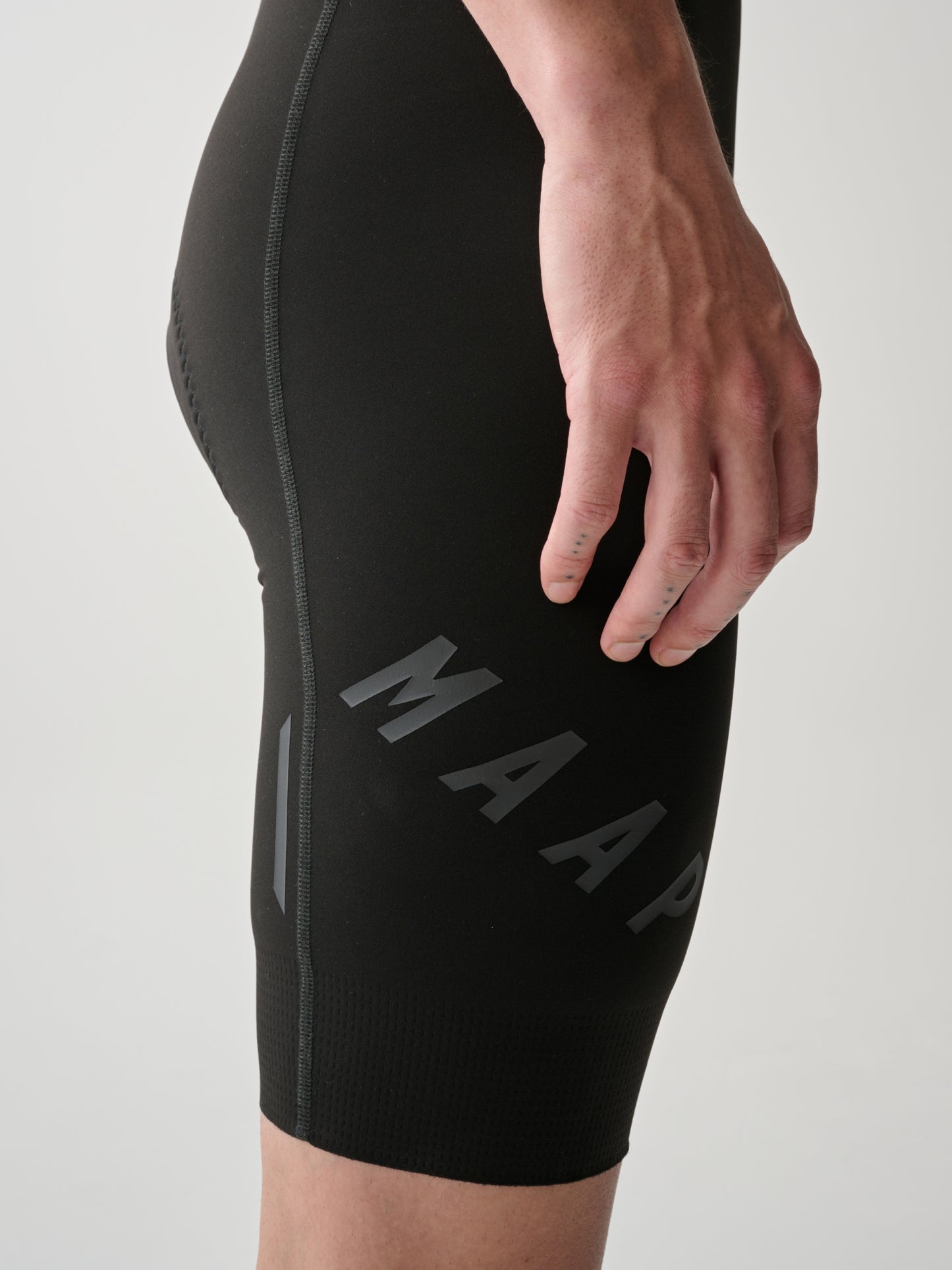 Aeon Bib Short Black/Black