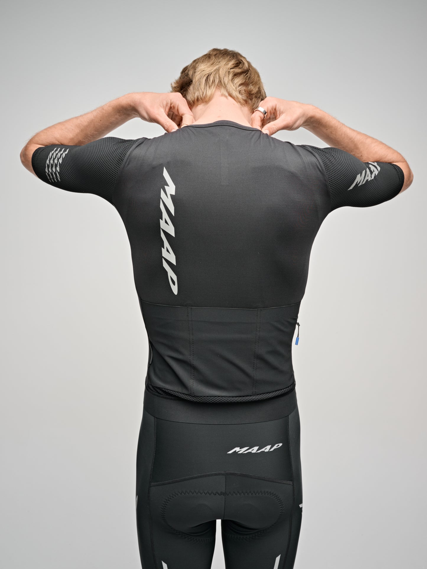 Emerge Jersey Black