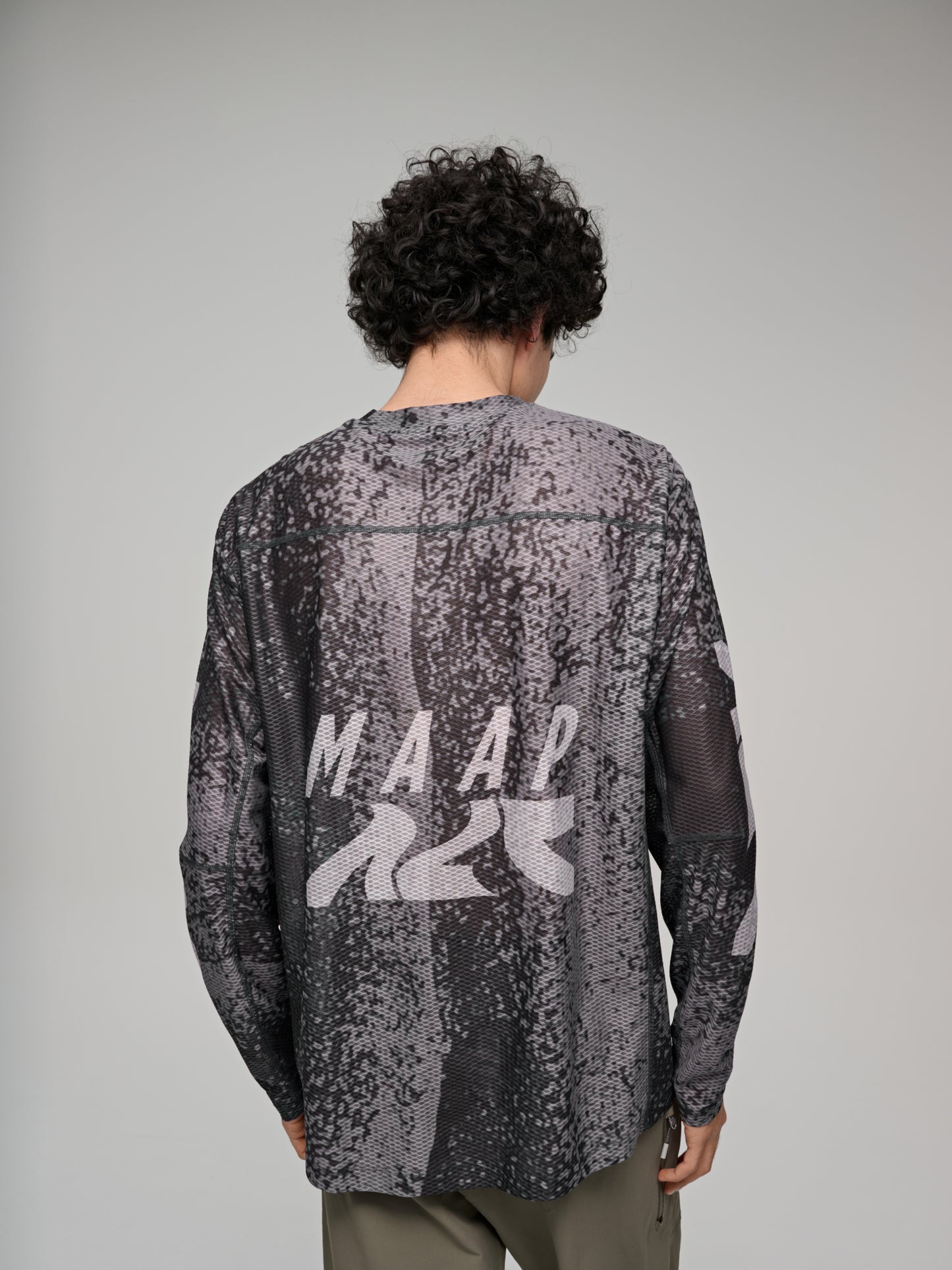 Alt_Road™ Mesh LS Tee Silver/Black