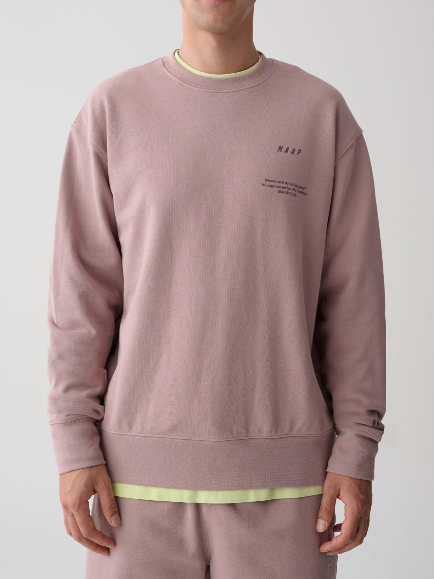 Essentials Print Crew Fawn