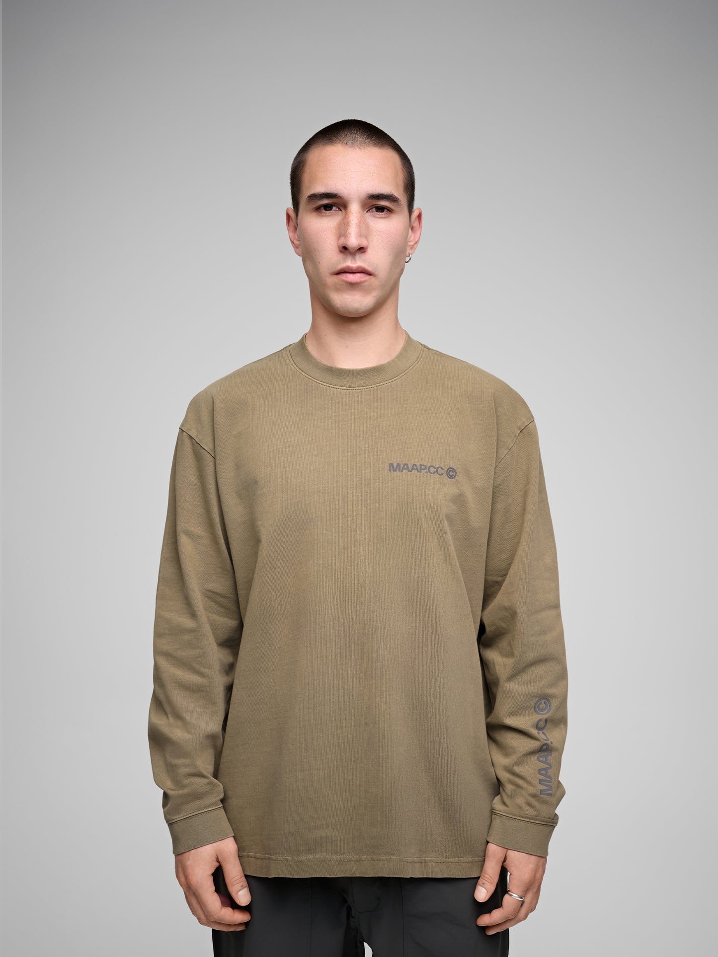 Essentials CC LS Tee Silver Sage