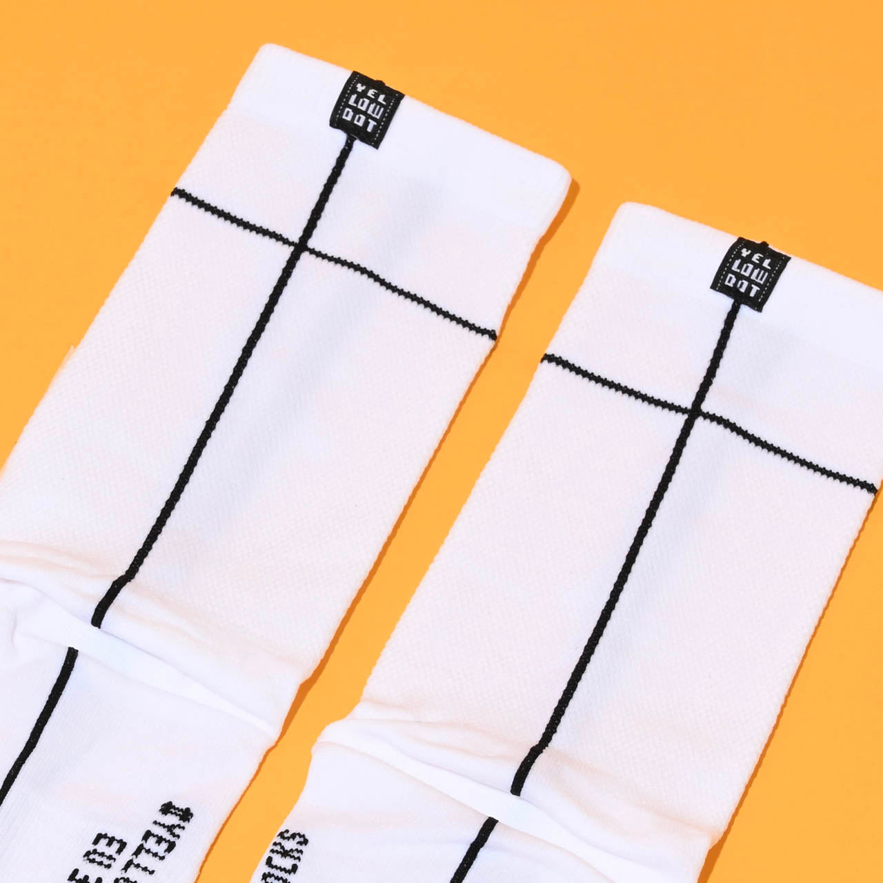 Crossline White