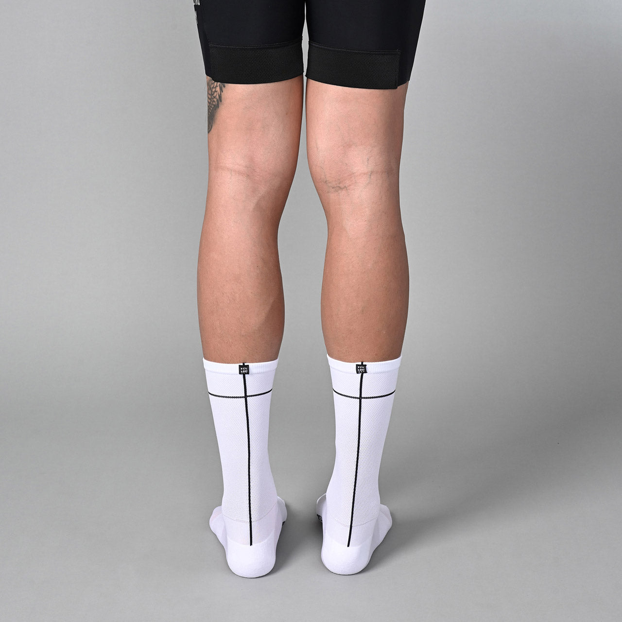 Crossline White