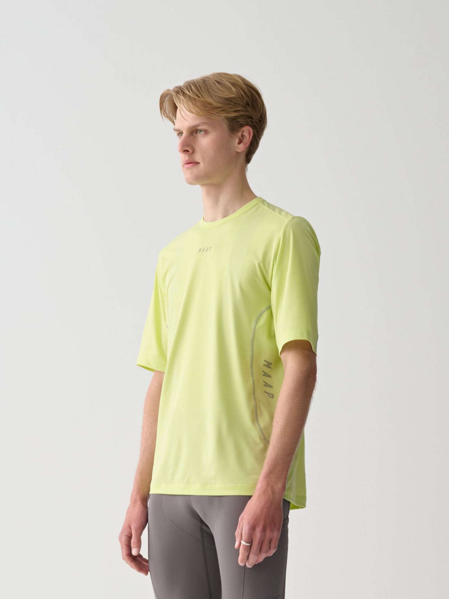 Alt_Road Tech Tee Shadow Lime