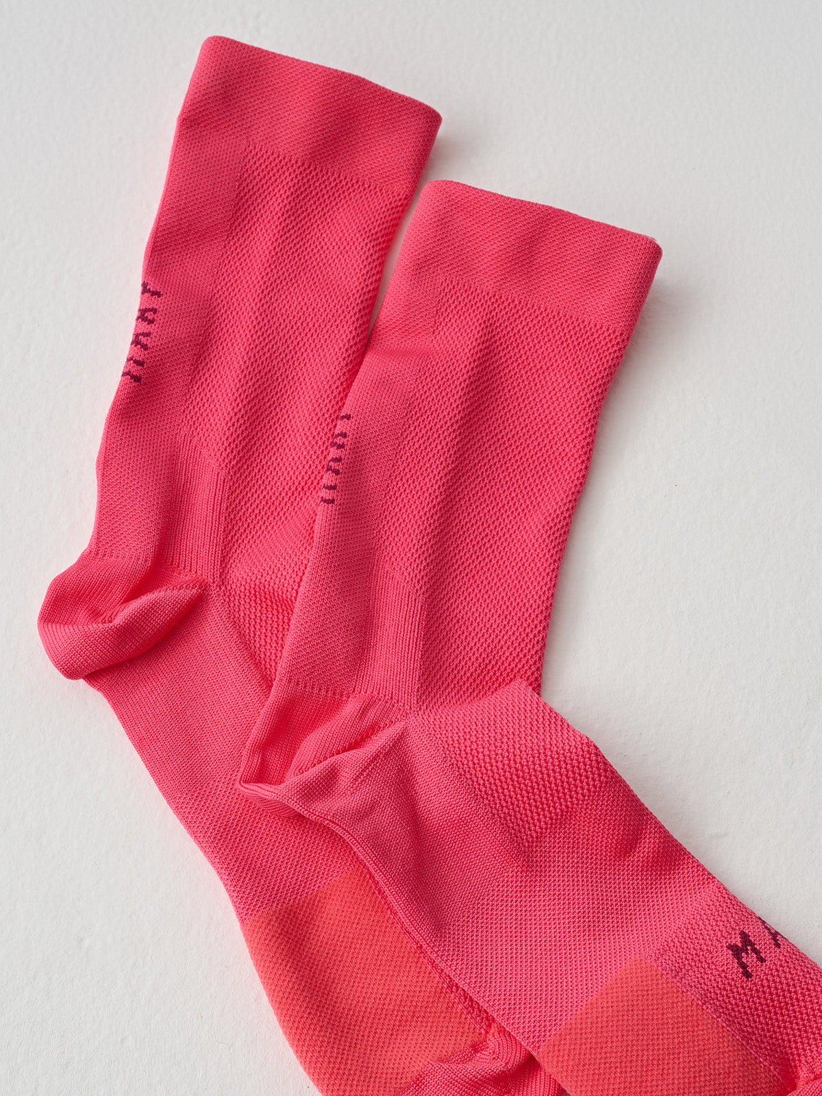 Division Mono Sock Vivid Pink