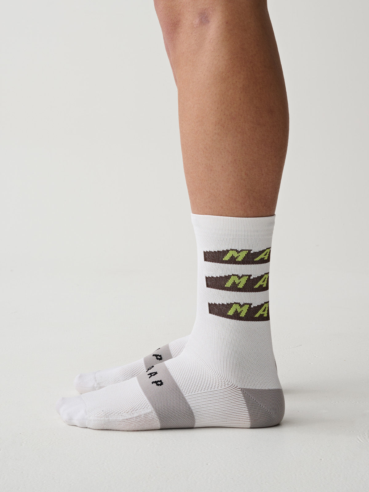 Evade X Sock White