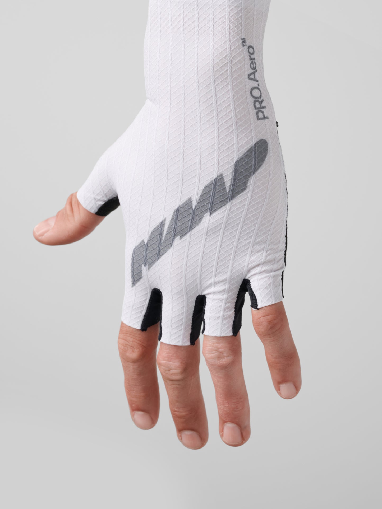Pro Aero Mitt White
