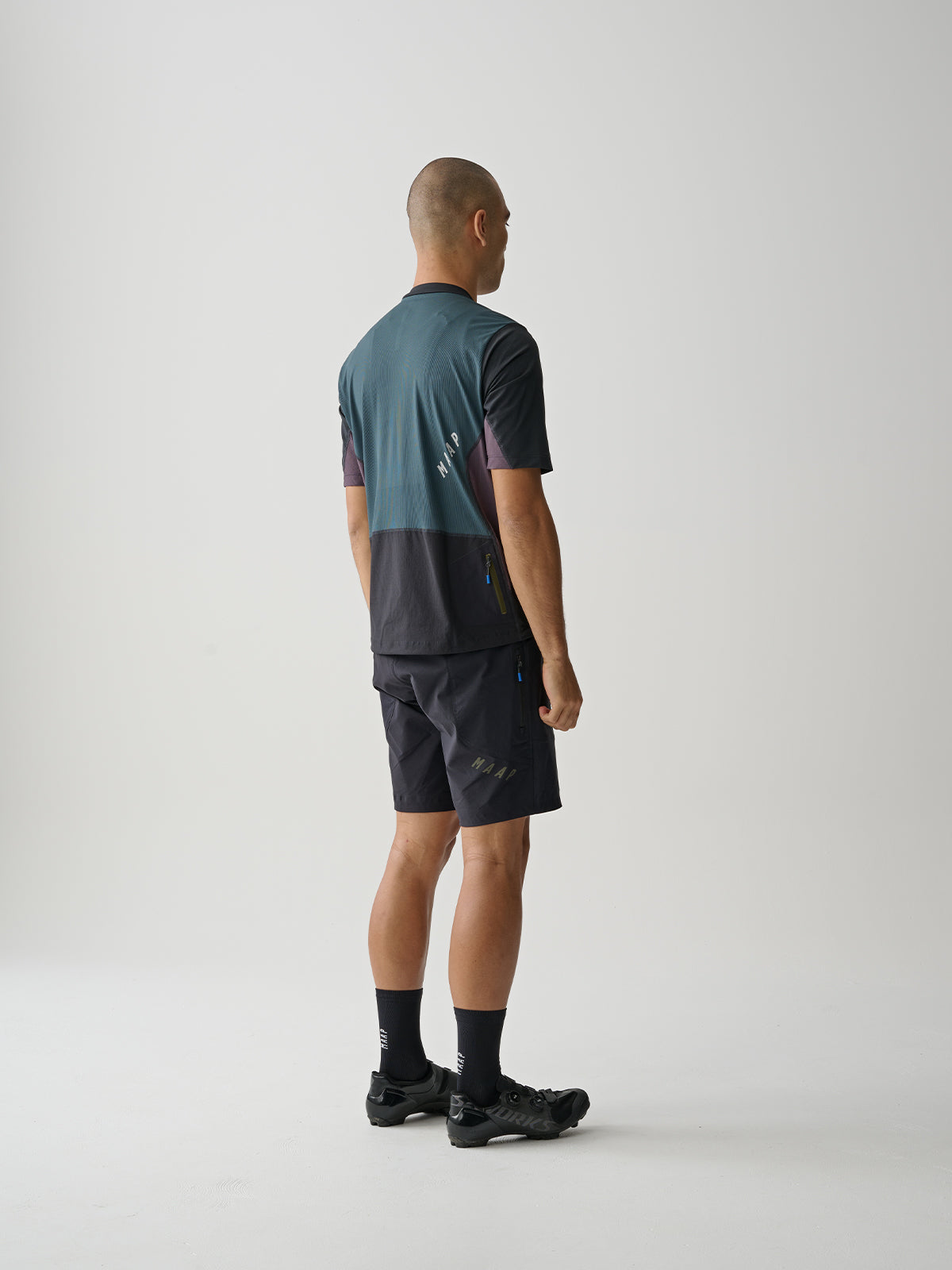 Alt_Road™ Zip Tee Black