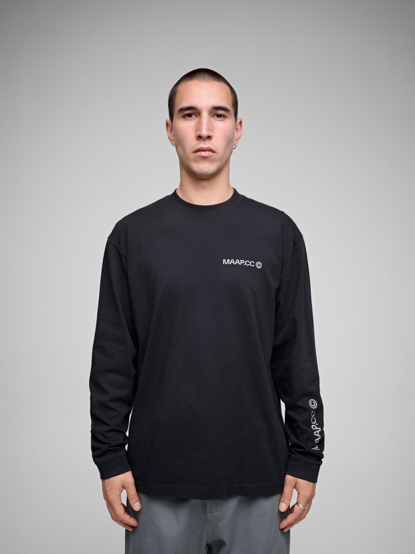 Essentials CC LS Tee Black