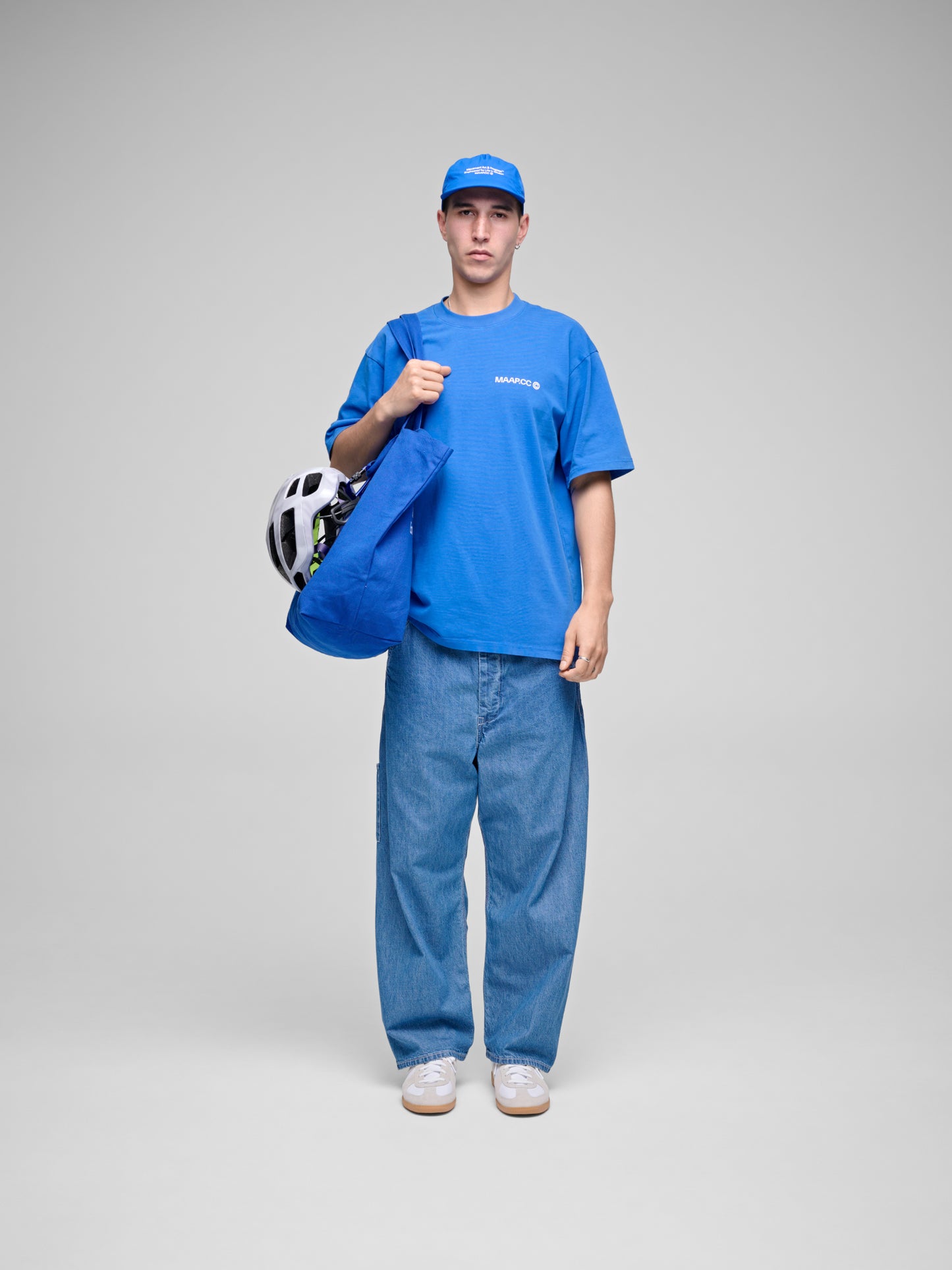 Essentials CC Tee Sonic Blue