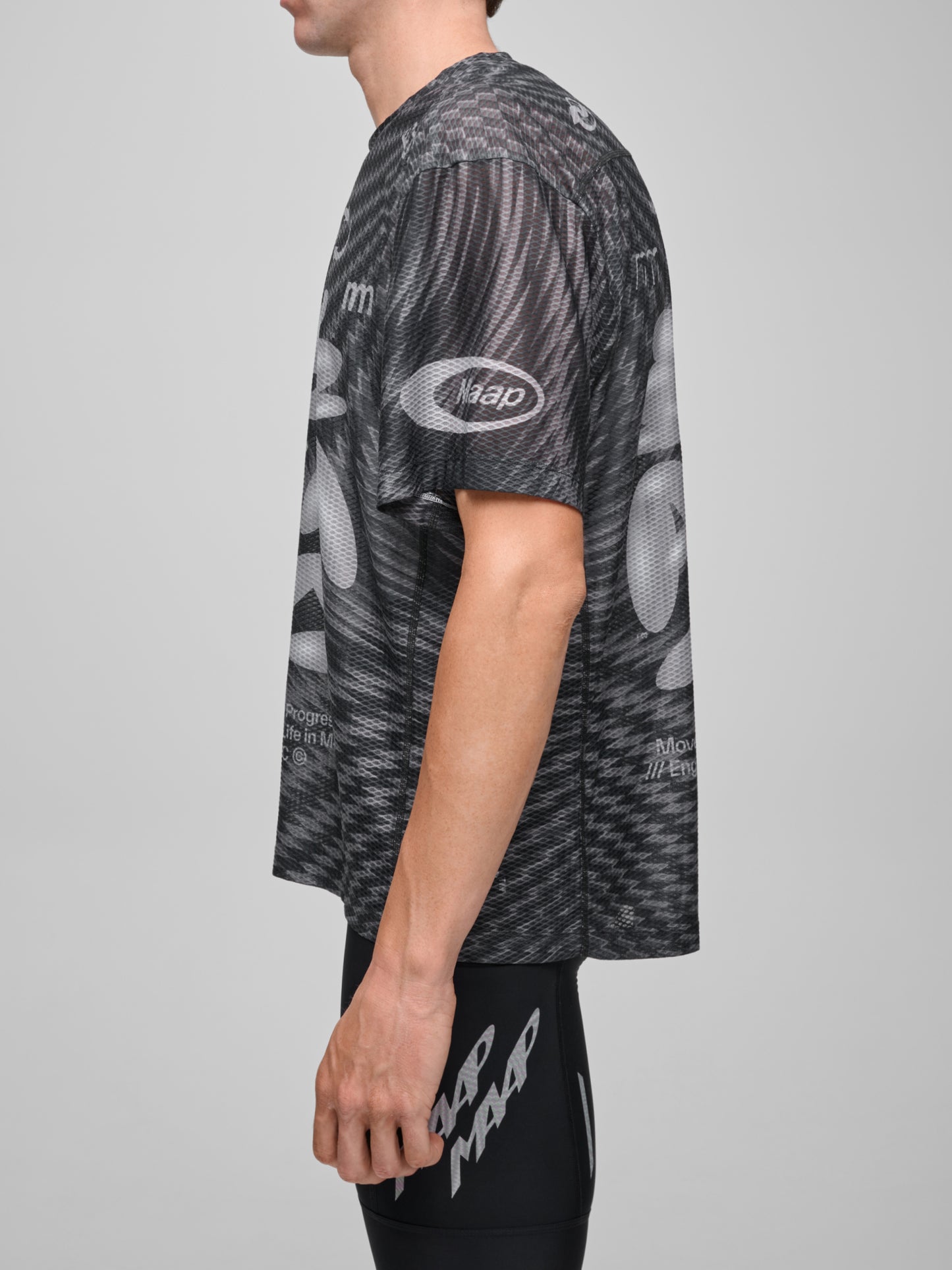 Spectrum Air Mesh Tee Carbon Black