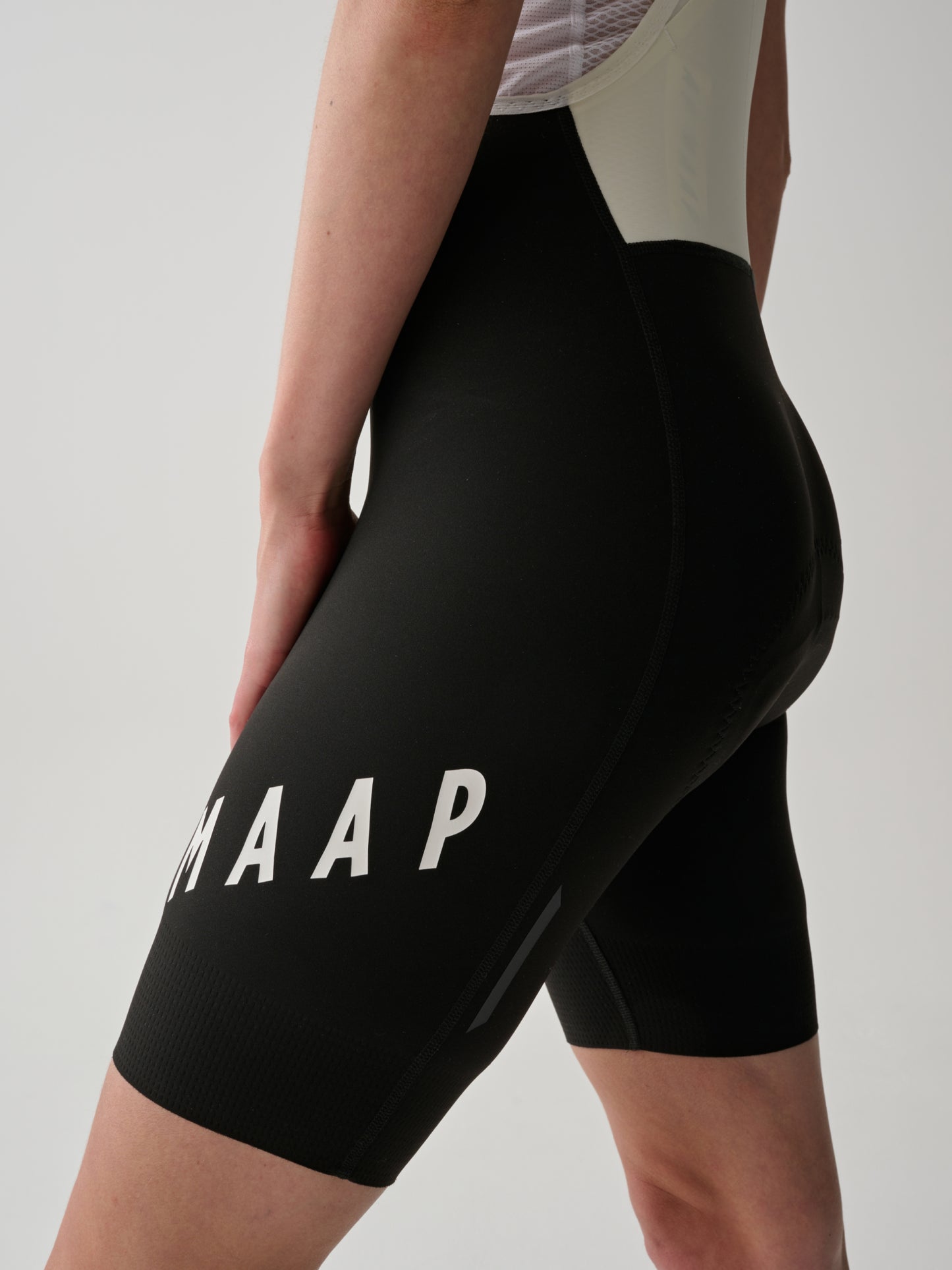 Women's Aeon Bib Short Black/White