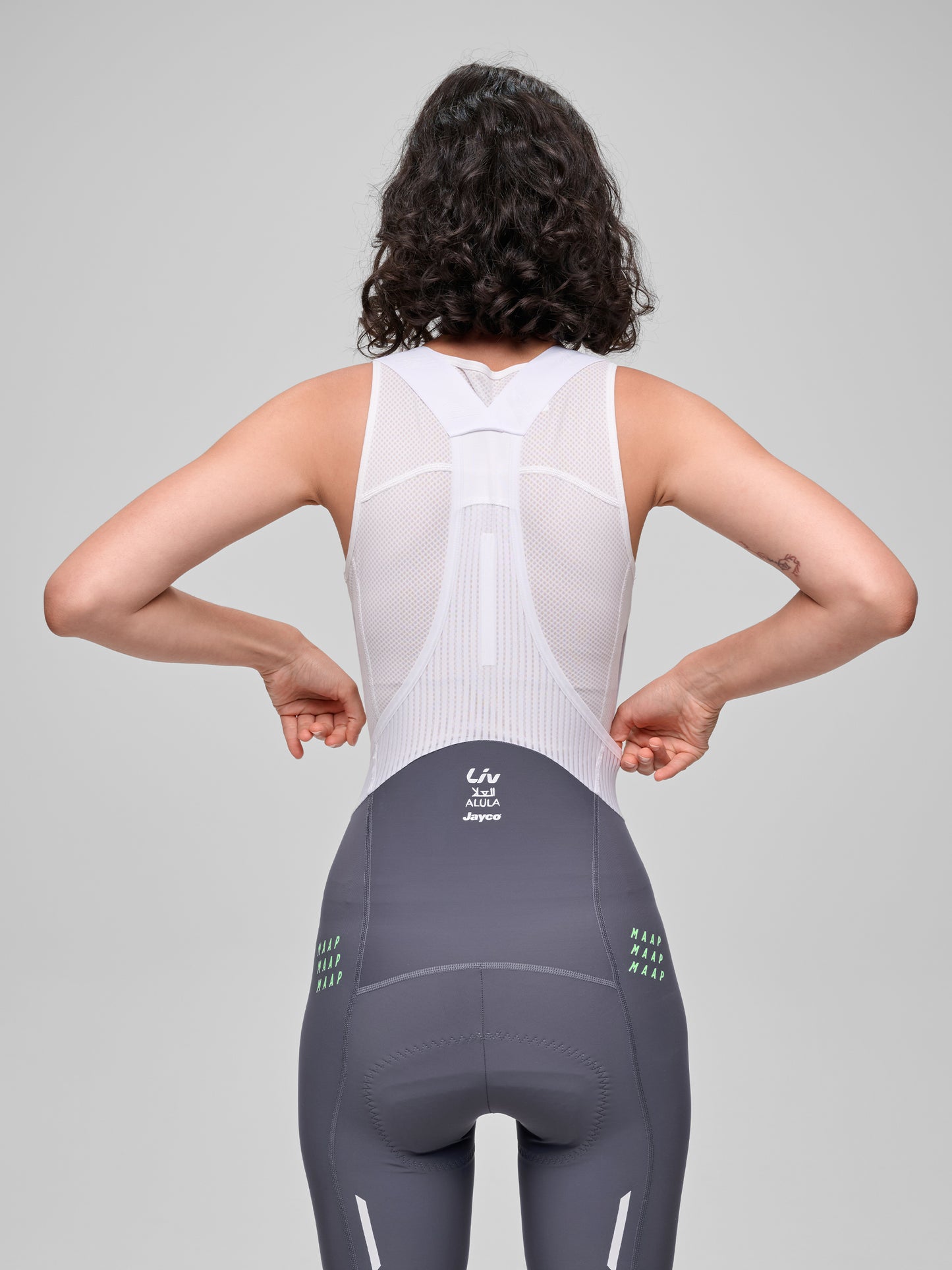 Women's WorldTour 26 Team Bib Evo Odyssey/White