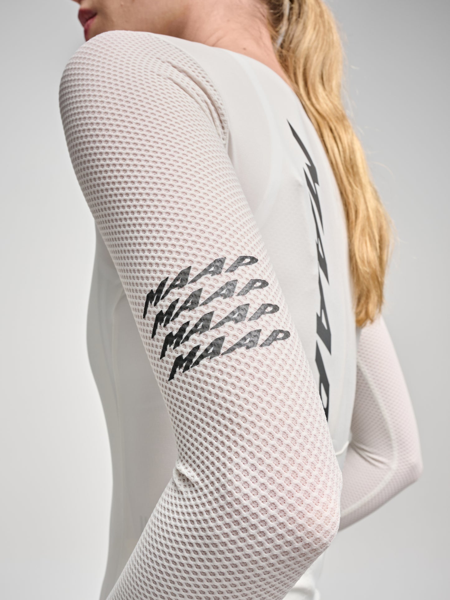 Women's Emerge LS Jersey Vapour
