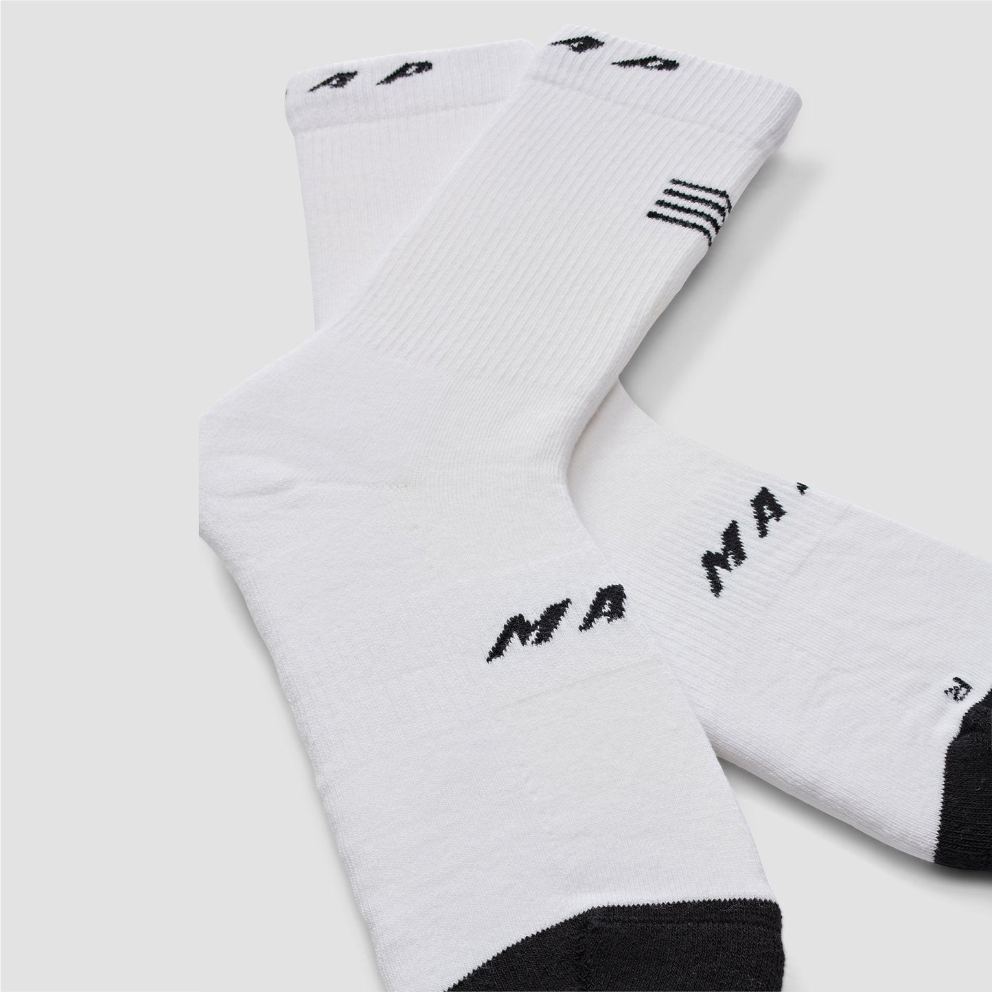 Evade Sock White